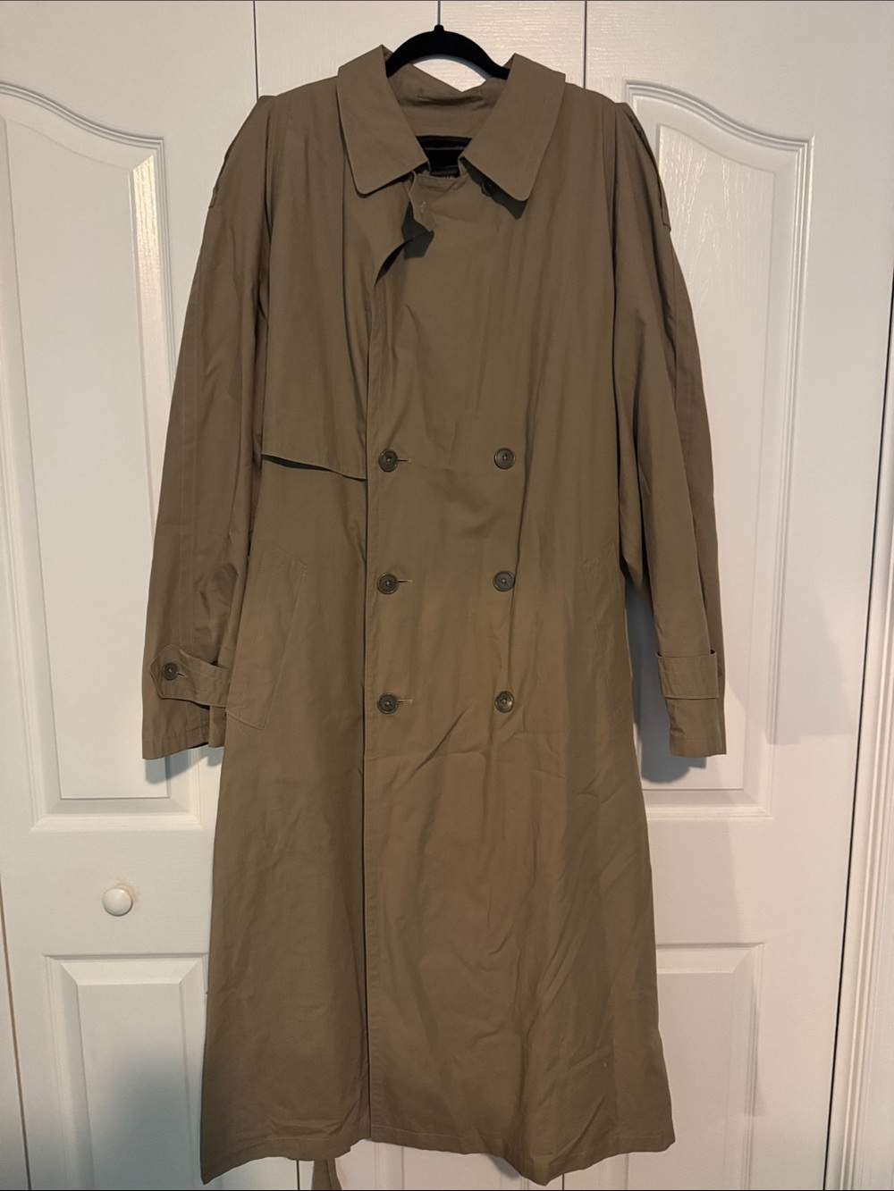 Hart Schaffner Marx Olive-Tan Double-Breasted Trench Coat